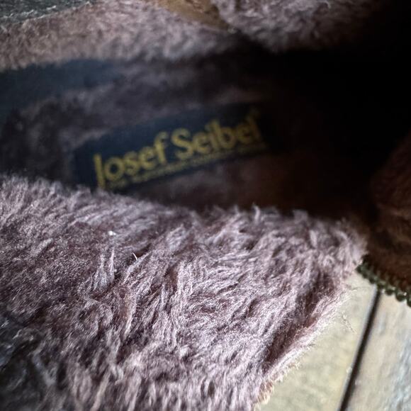 Josef Seibel US Size 6-6.5 EU 37 Daphne 09 Suede Ankle Boot Zip Side Block Heel - Picture 11 of 16